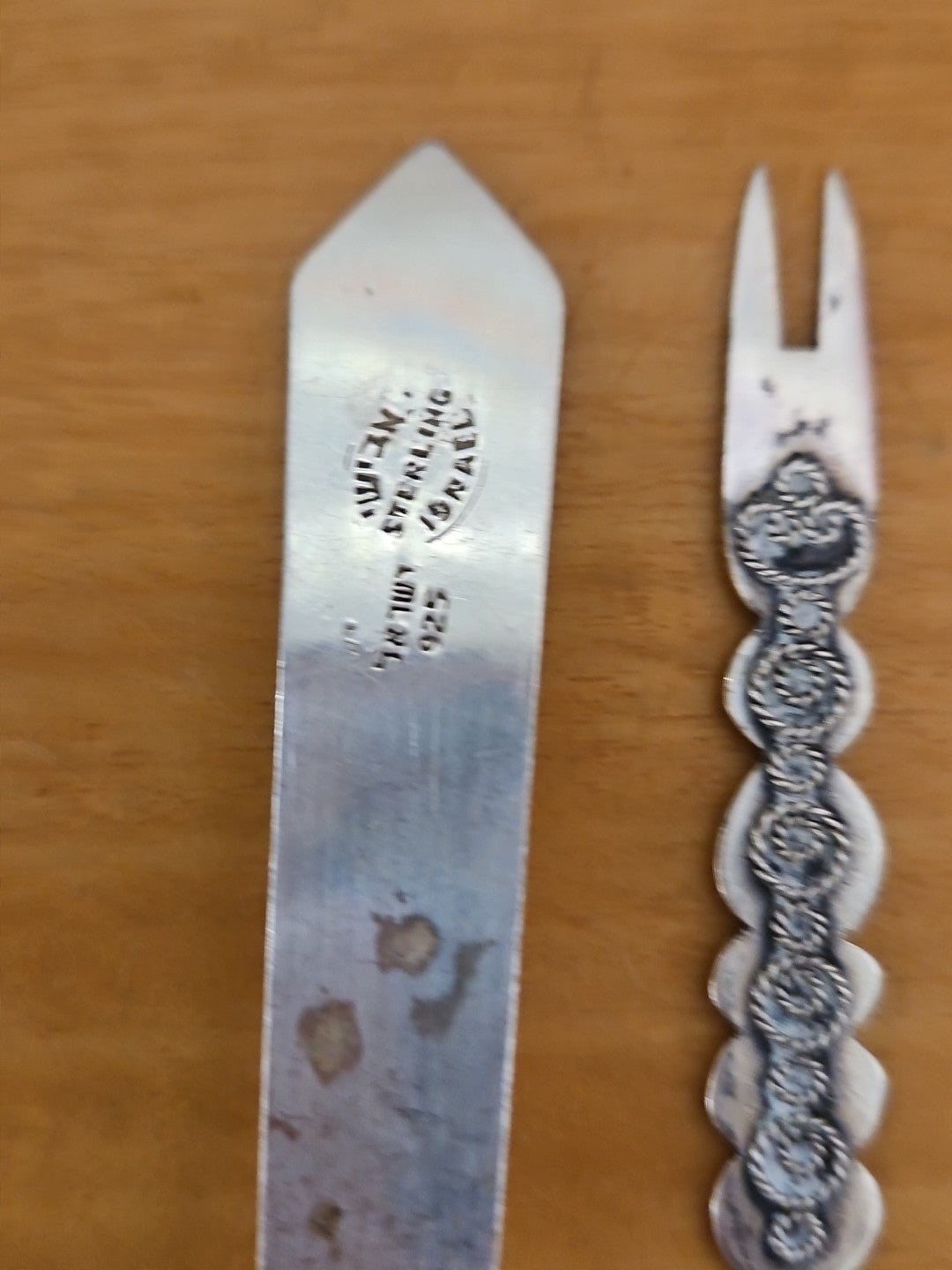 47029899