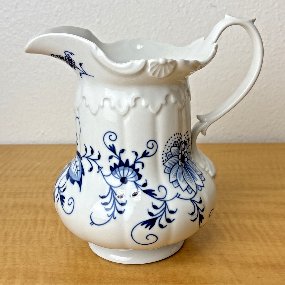 Vintage Meissen Blue Onion Pitcher Porcelain – Kitchens For Good