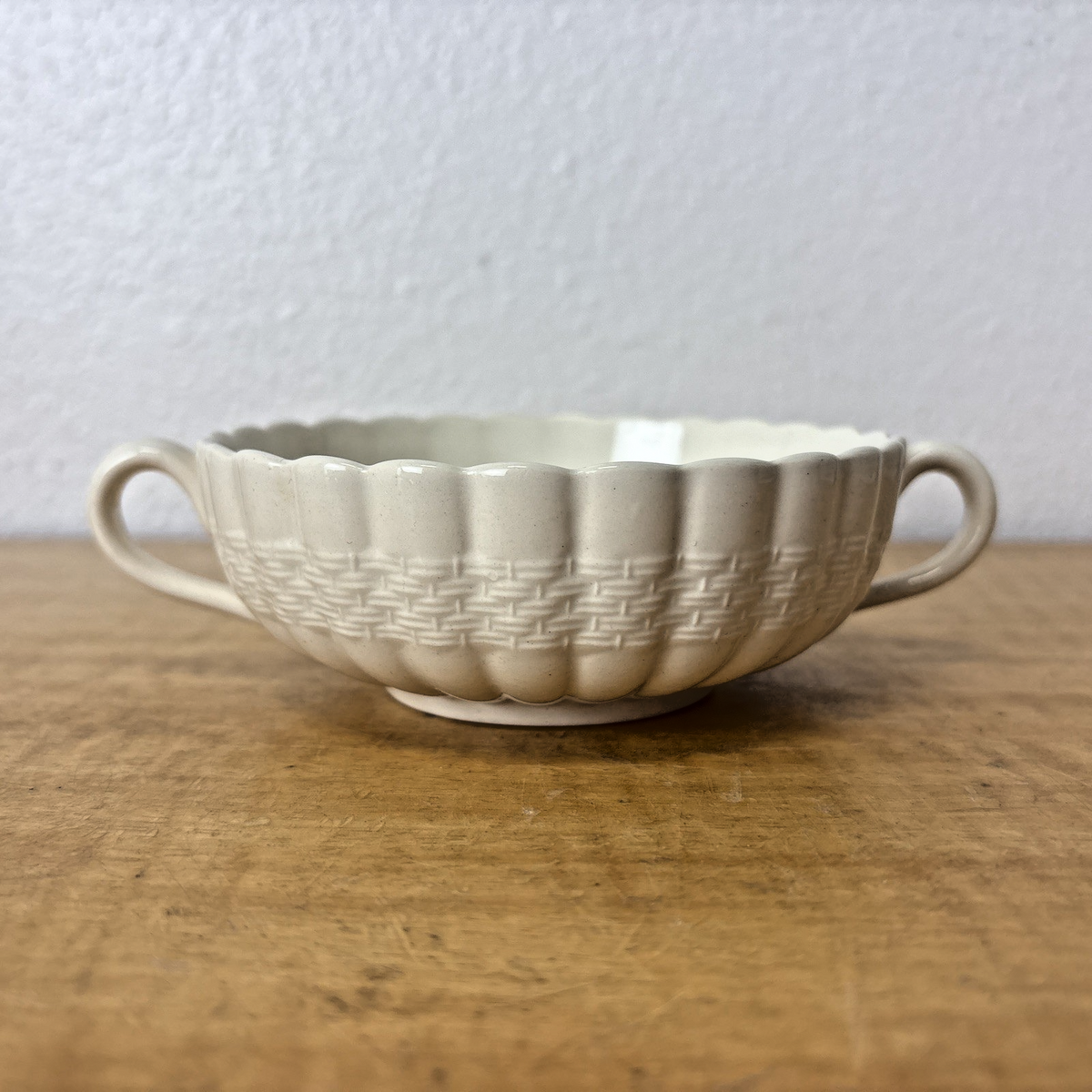 Vintage Copeland Spode England Chelsea Wicker Double Handle Teacup