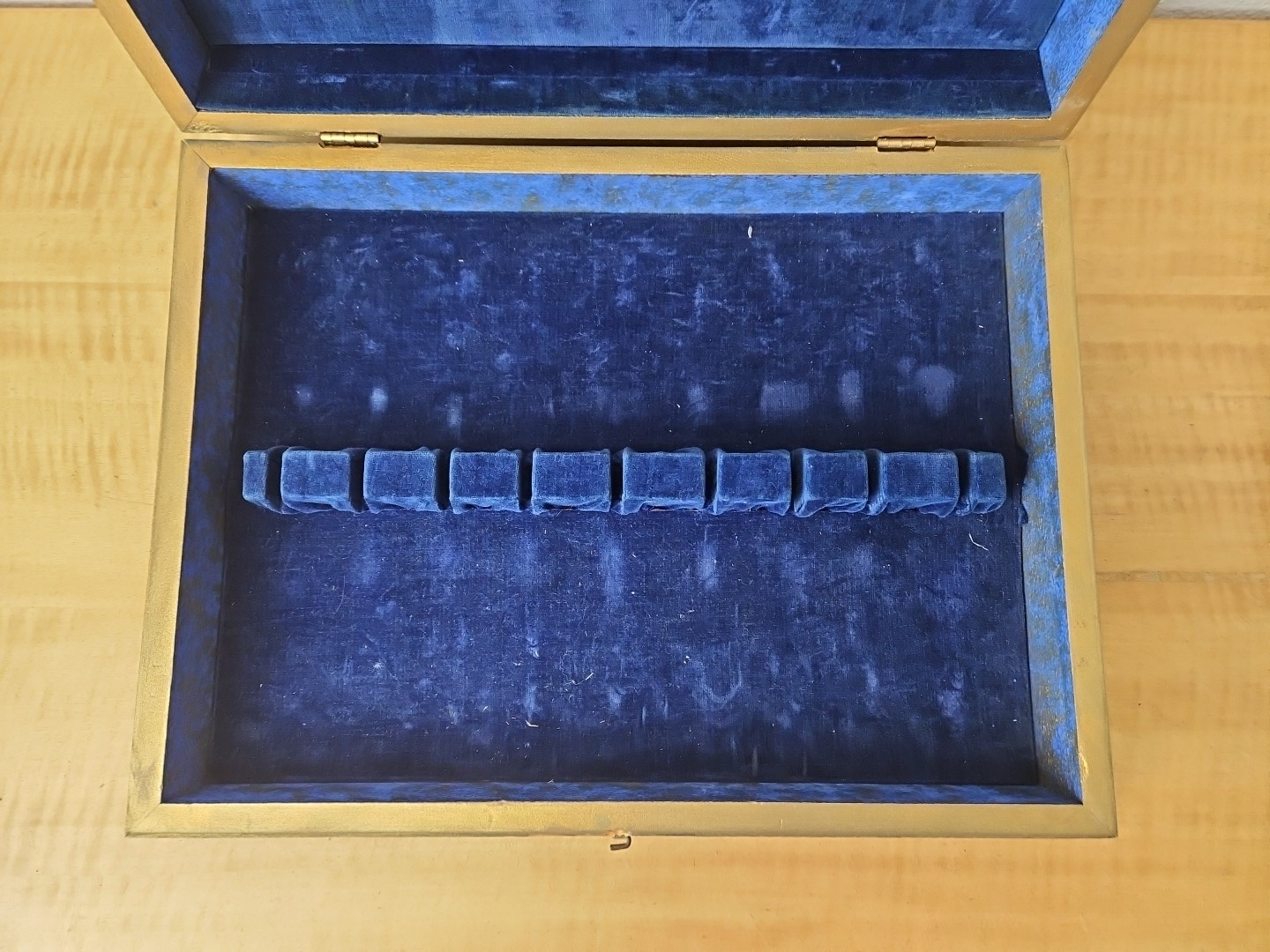 46016961