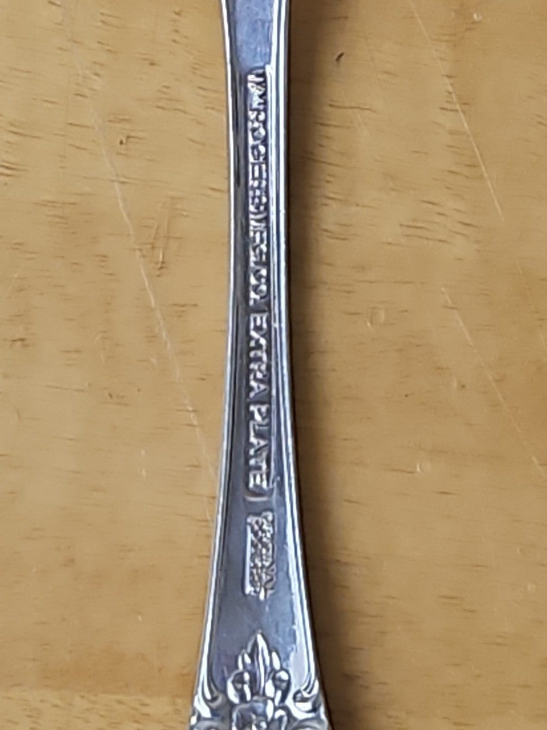 47058395