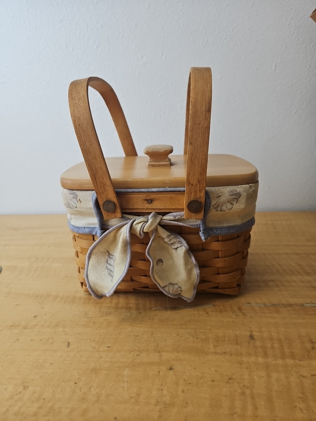 47093086