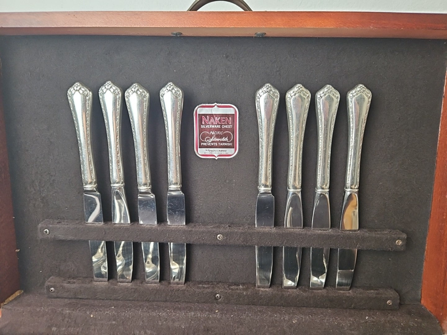 47194023