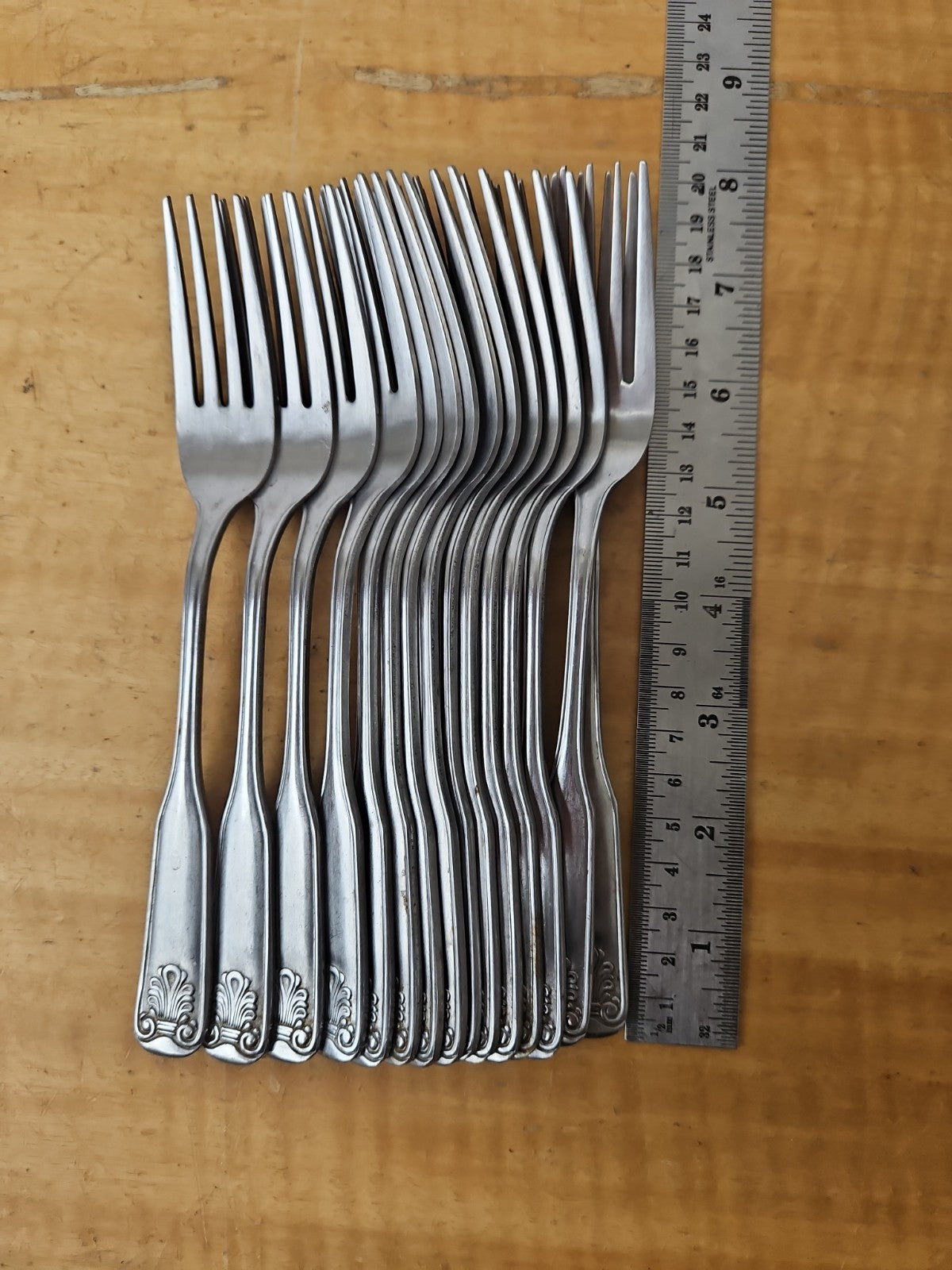 47556105