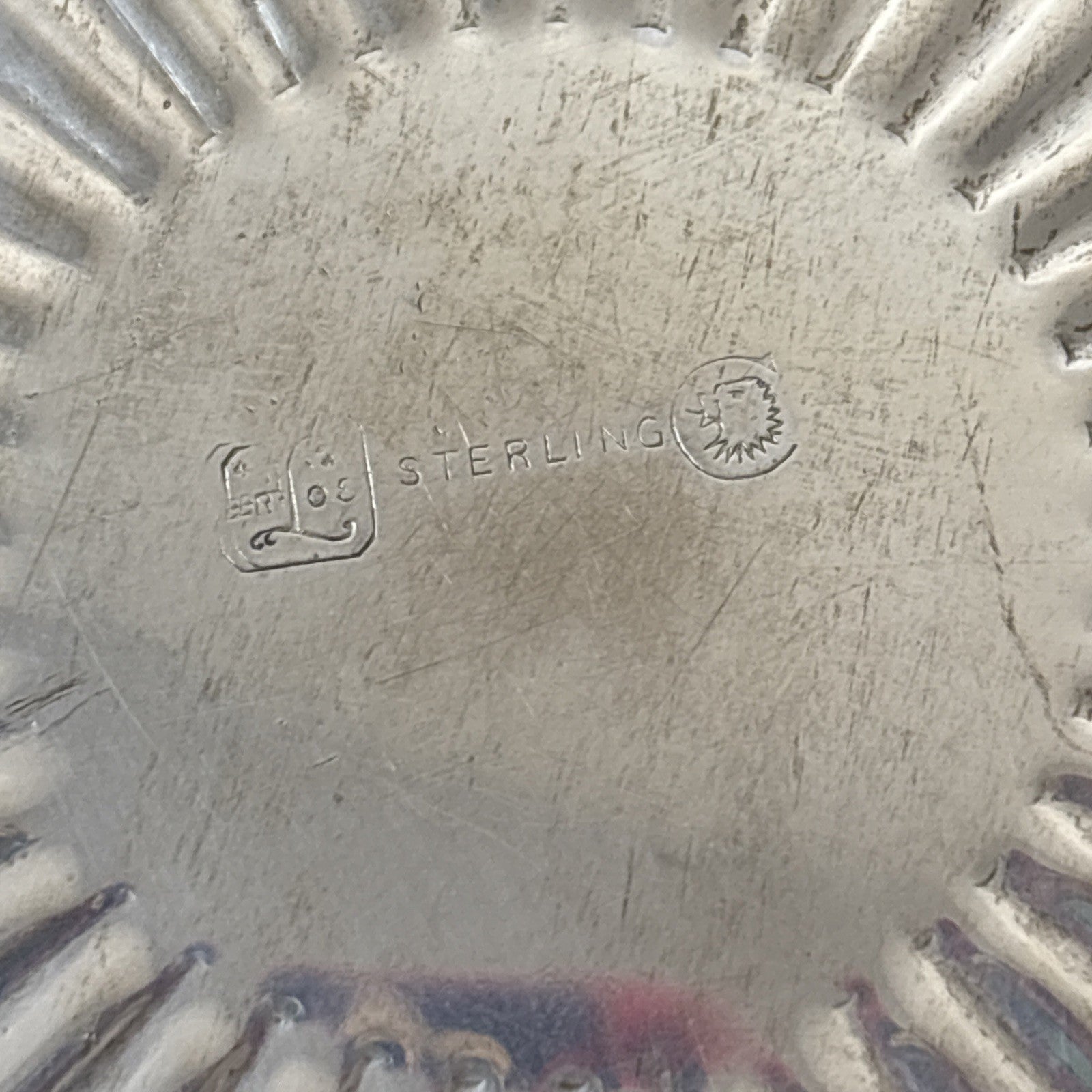 47203120