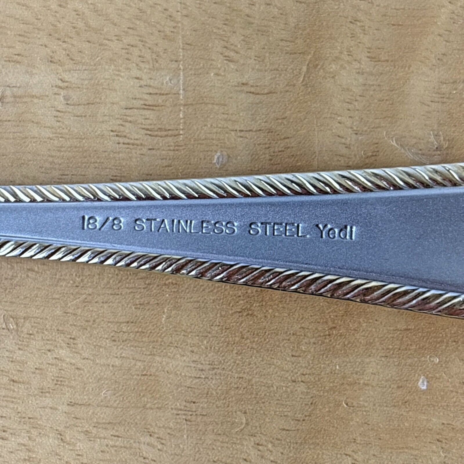 44004158