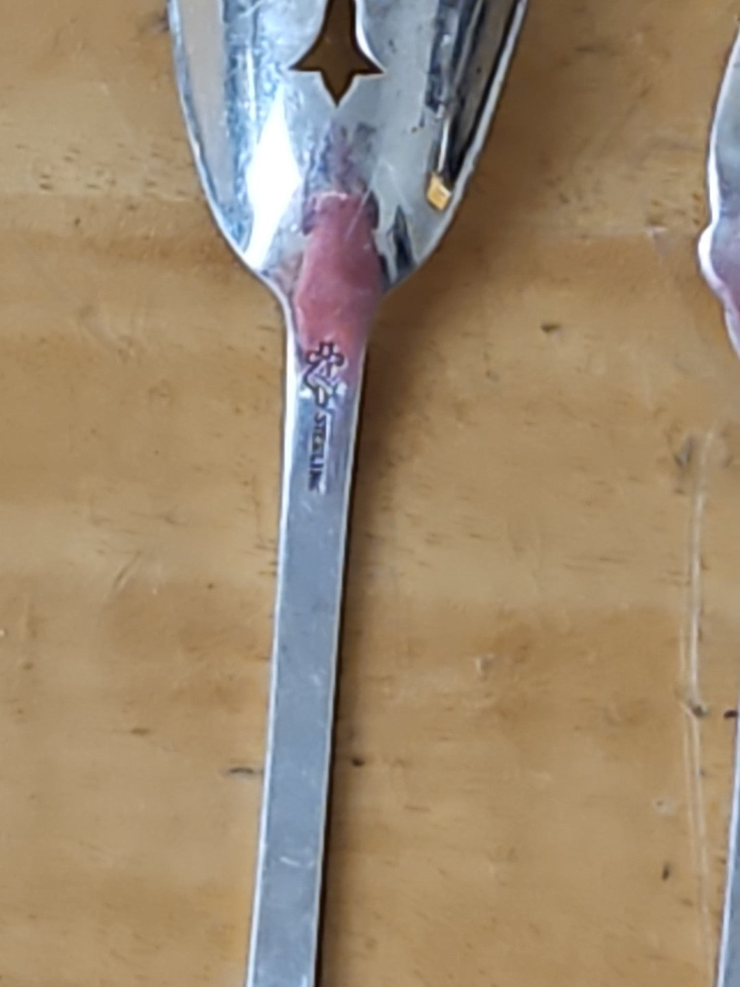 47055568