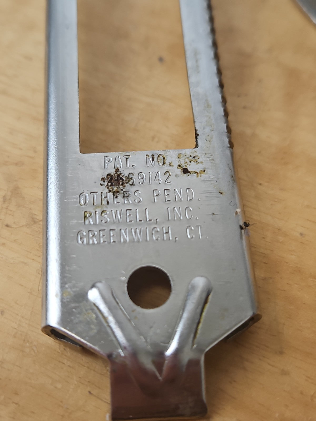 47598330