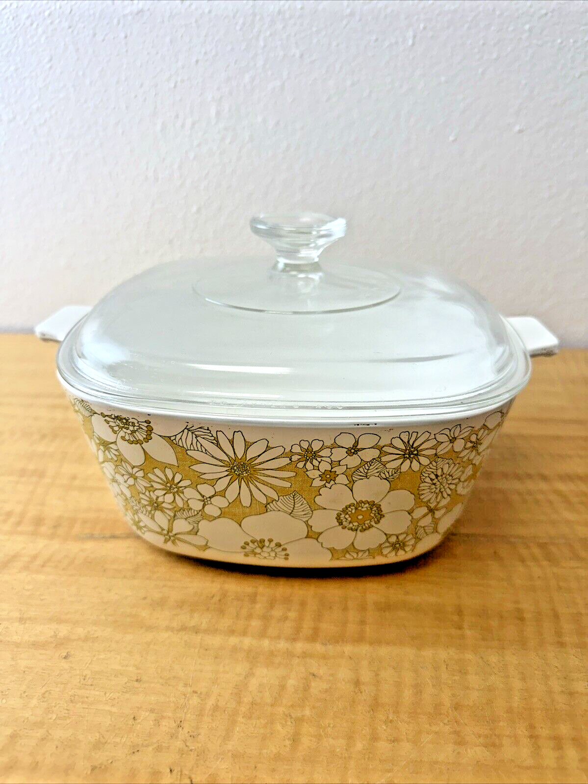 Vintage offers Corning Ware