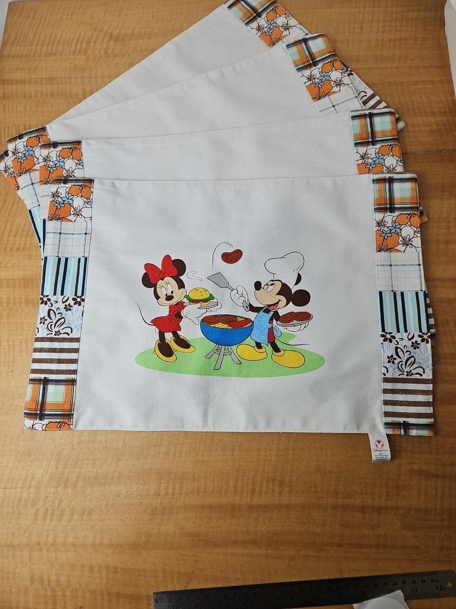 Disney Store *Set of 4 Mickey & Minnie Mouse Cookout BBQ Placemats, wh ...