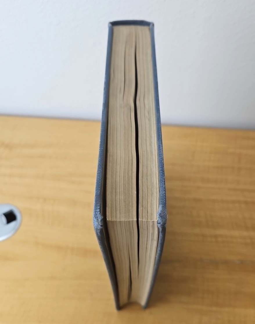 44032933