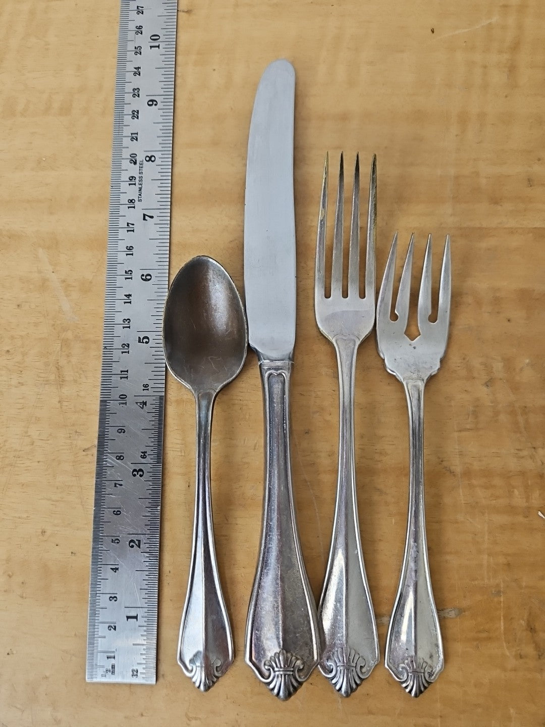 47077685
